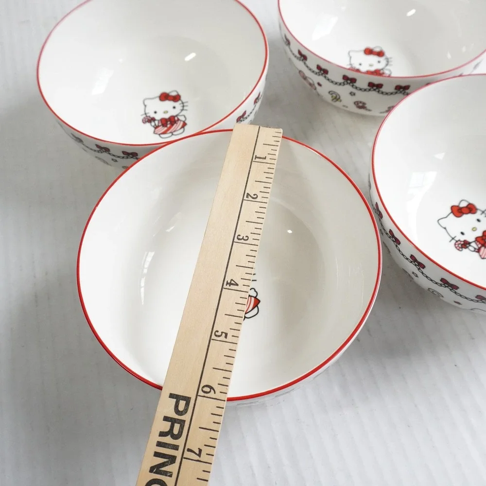 Hello Kitty Christmas Ceramic Bowl Set 4pc 27oz Peppermint Candy Cane Red White‎